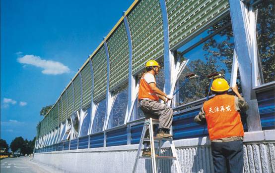 Railway&nbsp;&&nbsp;Highway&nbsp;Noise&nbsp;Barrier&nbsp;Wall